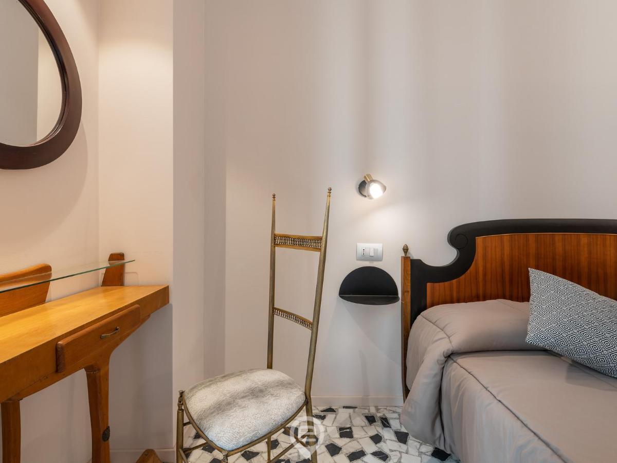 Harbor View Apartment Cagliari Ngoại thất bức ảnh
