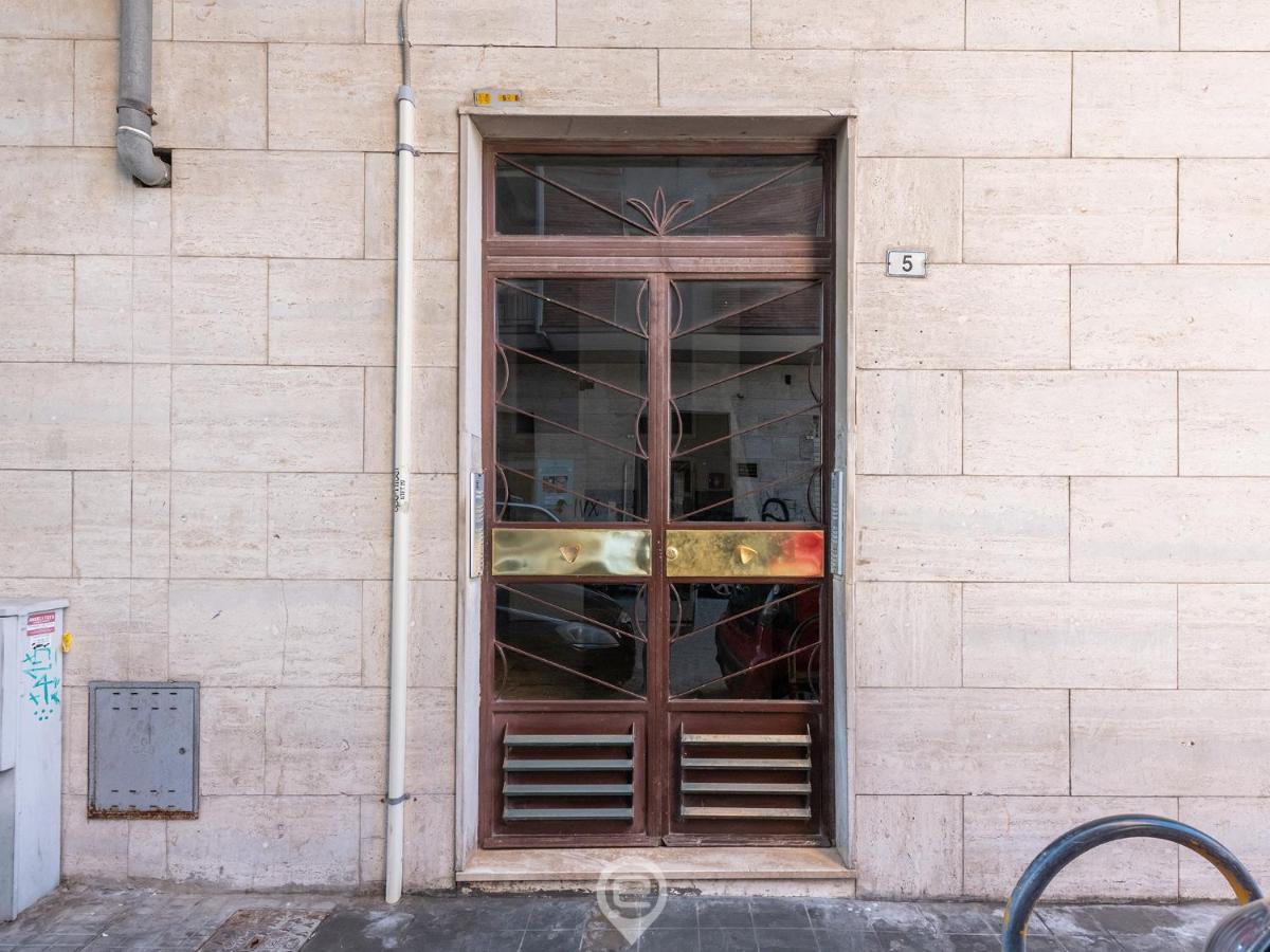 Harbor View Apartment Cagliari Ngoại thất bức ảnh